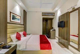 Aggarwal Guest House - Zirakpur - 1