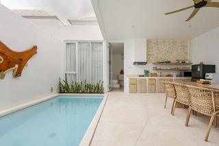 VON Hideaway Villa by Maheswara - Uluwatu - 2