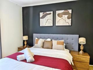 Bright & Airy 4BR House in Endeavour Hills - Doveton - 4