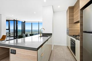 Sea view Beachfront apartment in surfers - Gold Coast - 3