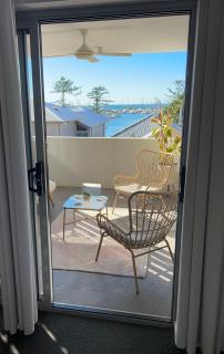 Location, location, location - private apartment - Brisbane - 9