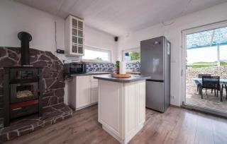 3 Bedroom Gorgeous Home In Peroj - Peroj - 7