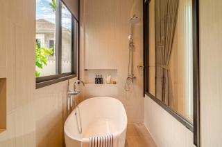 Relax Nai Yang beach pool Villas 1 - 2