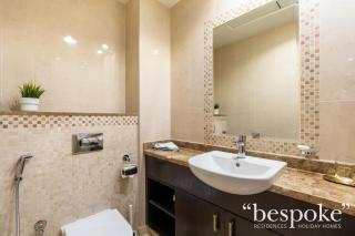 Bespoke Holiday Homes - Spacious 2BR Luxury Apartment with Stunning Palm Views, Balqis - 1