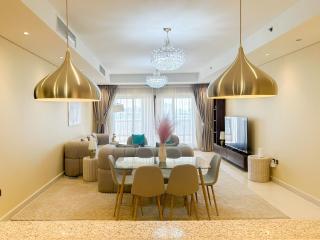 Bespoke Holiday Homes - Spacious 2BR Luxury Apartment with Stunning Palm Views, Balqis - 0