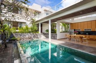 Maestro Bay View Villa by Premier Hospitality Asia - 1