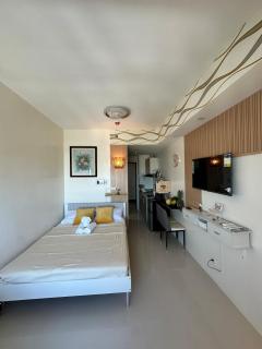 Yumi's Seneristay - Manila - 5