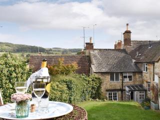 Cenwulf Cottage - Winchcombe - 0