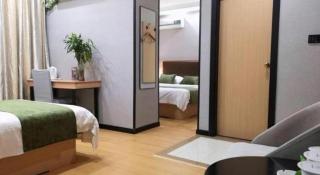 GreenTree Inn Yixing Zhangzhu Express Hotel - Xinchating - 1