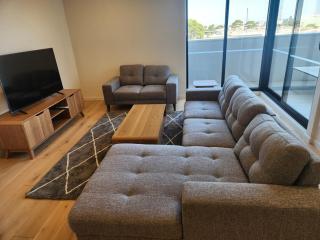 Modern Apartment Airport Area - 9