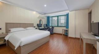 GreenTree Inn Hotel - Nantong Hongming Plaza - 1