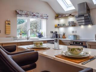 Petals Cottage - - 0