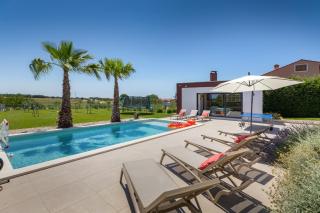 Villa GROFICA - luxury and romance with heated pool, jacuzzi, tavern and proximity to the sea, Pula - Istria - Pula - 7