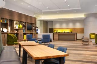 Home2 Suites by Hilton Philadelphia Convention Center - 1