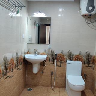Ravila Grand Hotel - Lingampalli - 3