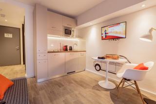 360 Apartment Hotel Frankfurt - Francfort-sur-le-Main - 0