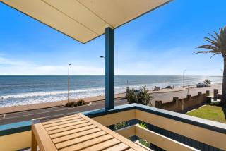 Horizon 235 - Seaview Hideaway on the Esplanade - Glenelg - 4