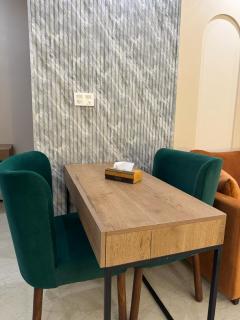 Just Move Premium 1BR Suite, Near ISB Int'l AIRPT - Islamabad - 7