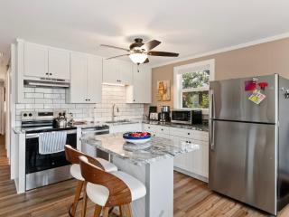6023 - Jo's Place - Nags Head - 8