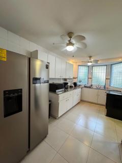 3BR Home in Ancon Hill - Urban Oasis - 3