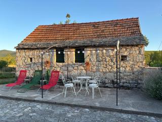 Stone cottage Aria - 2