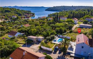 Lovely Home In Brbinj With Wifi - Brbinj - 2