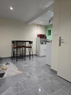 Comfortable studio - Noisy-le-Sec - 4