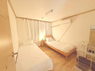 Blue house - 9