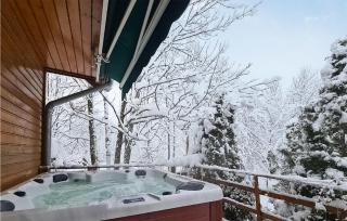 5 Bedroom Cozy Home In Sertic Poljana - 9