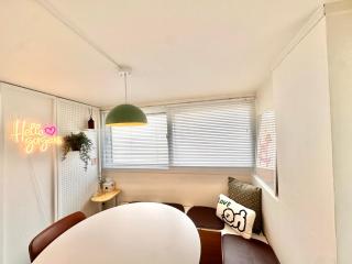 1-minute from Mangwon Market, cozy accommodation with 3 queen beds, near Hangang Park - Seul - 9