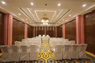 Zone Connect by The Park Patna - - 8