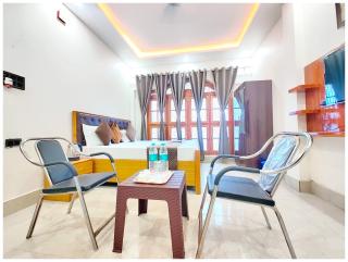 Hotel "Mateshwari Palace" Near Ramjanam Bhoomi - Temple - Fully Air Conditioned Hotel With Free Parking Free Wifi & Excellent Room Service - Best Hotel In Ayodhya - Ayodhya - 8