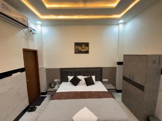 Satya Nikunj INN - 2
