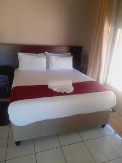 Pa Vula Hotels - Bokaa - 9