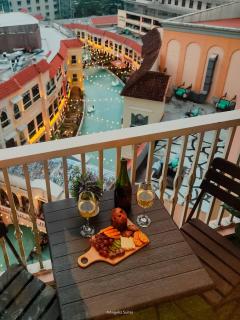 One Bedroom Unit with Venice Canal View - Manila - 0