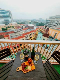 One Bedroom Unit with Venice Canal View - Manila - 7