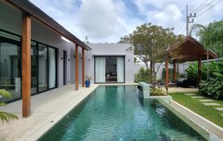 Bougainvillea Luxury Pool Villas - 1