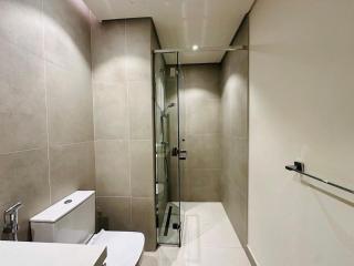 Sophisticated Fully Furnished and Family-Friendly - 9