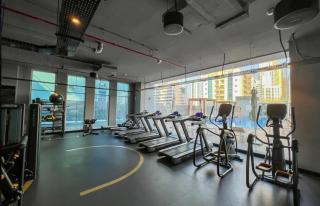 Sophisticated Fully Furnished and Family-Friendly - 5