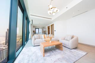 Modern Living with Skyline Views in Hartland - 6