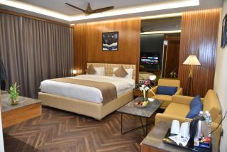 Ramada Encore by Wyndham Statue of Unity - Kevadia - 9