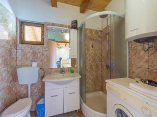 Tranquil Holiday Home in Kvarner near Kupa River - Brod Moravice - 5