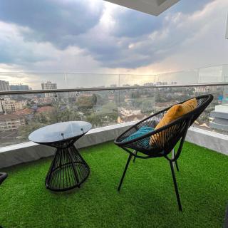 Smart elegant three bedroom apartment with swimming pool fully equipped gym children playground and great breathtaking city views - Nairobi - 9