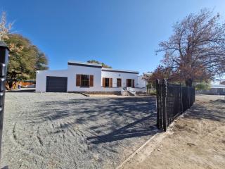 Murray House - Colesberg - 1