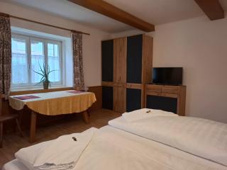 Gingin- rooms - 1