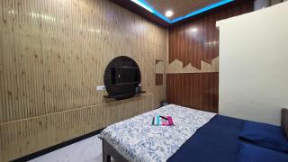 Shree Pallav Guest House - Ujjain - 0