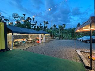 Tea King B&B - 9