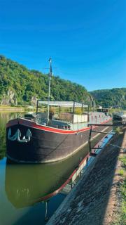 Une perle ! Péniche complète pour 8 sur la Meuse, région Namur - Andenne - 9