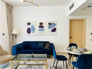 Fully Furnished and High Floor Unit in Al Jaddaf - 1