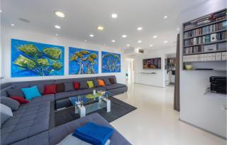 Amazing Home In Crikvenica - 8